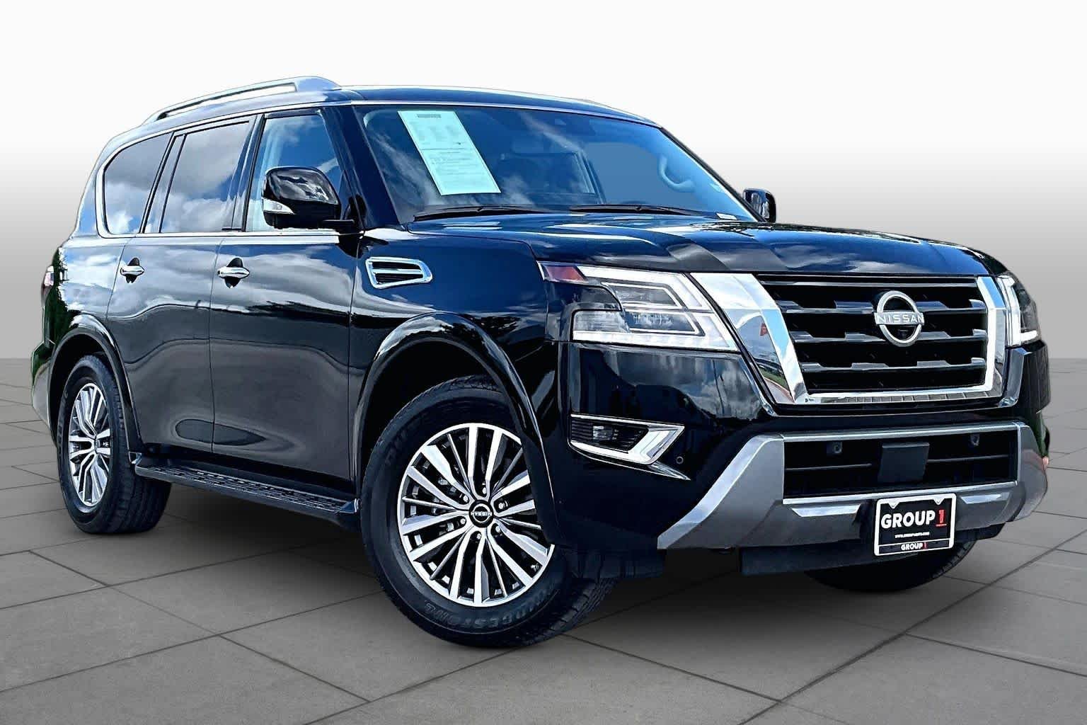 Used 2024 Super Black Nissan SL image 3