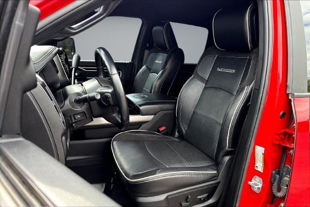 Used 2022 Red Ram Laramie image 23