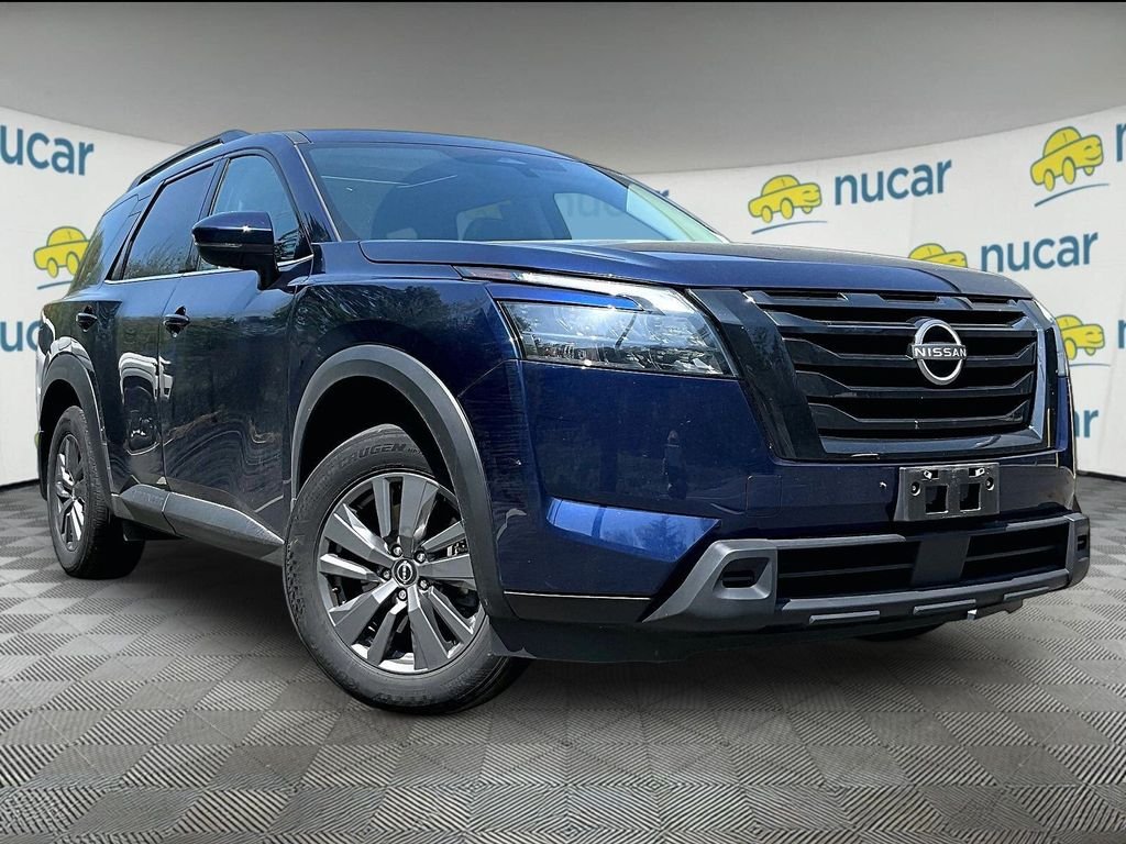 2024 Nissan Pathfinder SV 4WD's photo