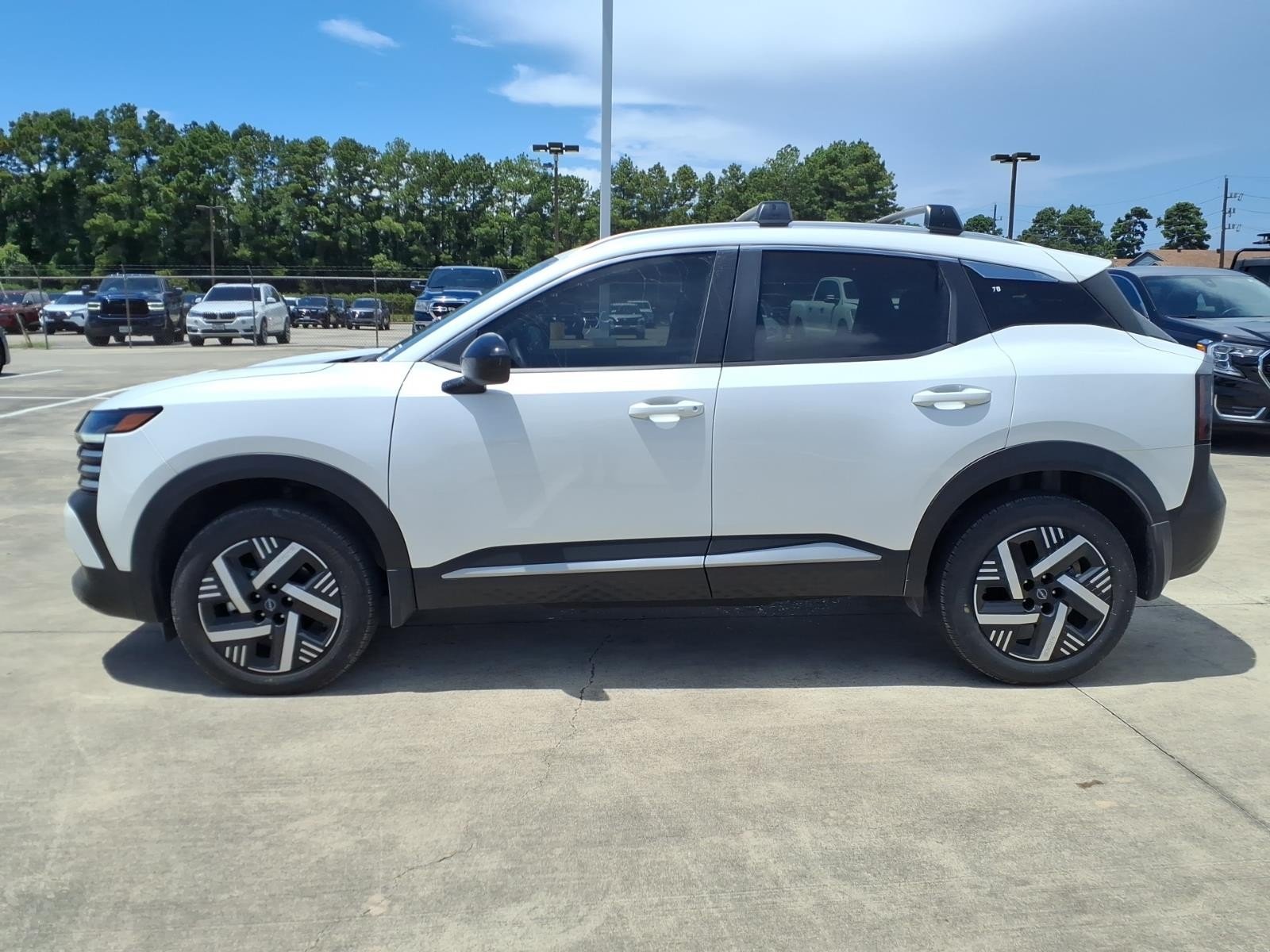 2026 Nissan Kicks SV White at Robbins Nissan
