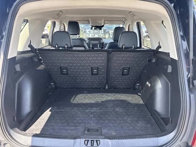 Used 2021 Black Ford Outer Banks image 5