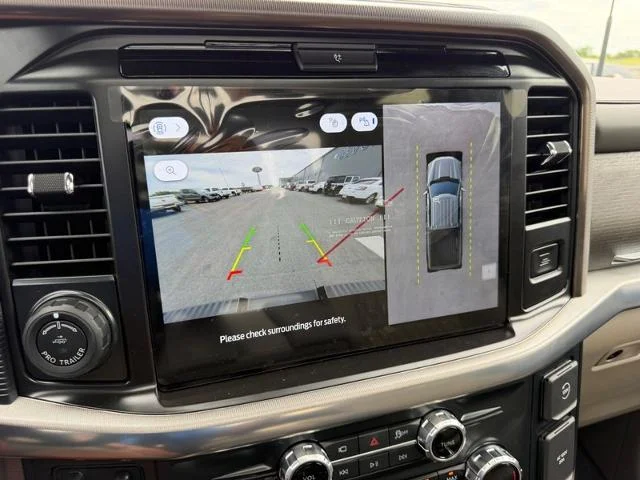 New 2026 Marsh Gray Ford Platinum® image 47
