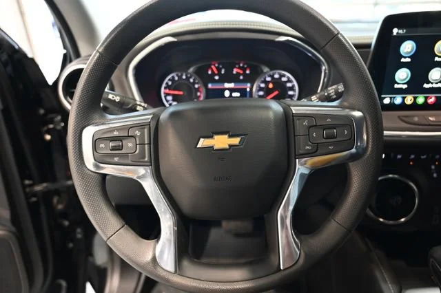 Used 2024 Black Chevrolet 2LT image 21