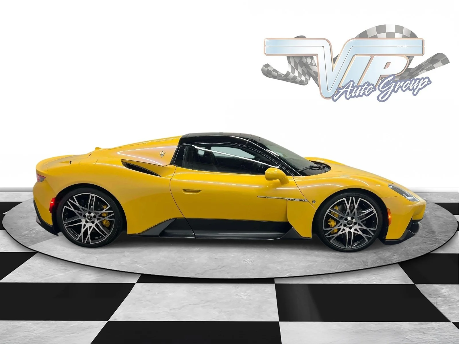 Used 2023 Yellow Maserati Cielo image 5