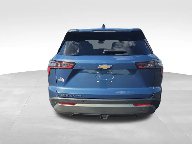 Used 2026 Lakeshore Blue Metallic Chevrolet LT image 4