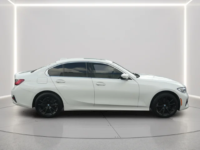 Used 2021 White BMW 330i xDrive image 6