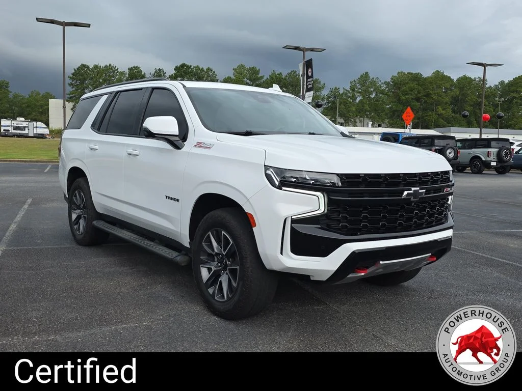 Certified Used 2024 White Chevrolet Z71 image 10