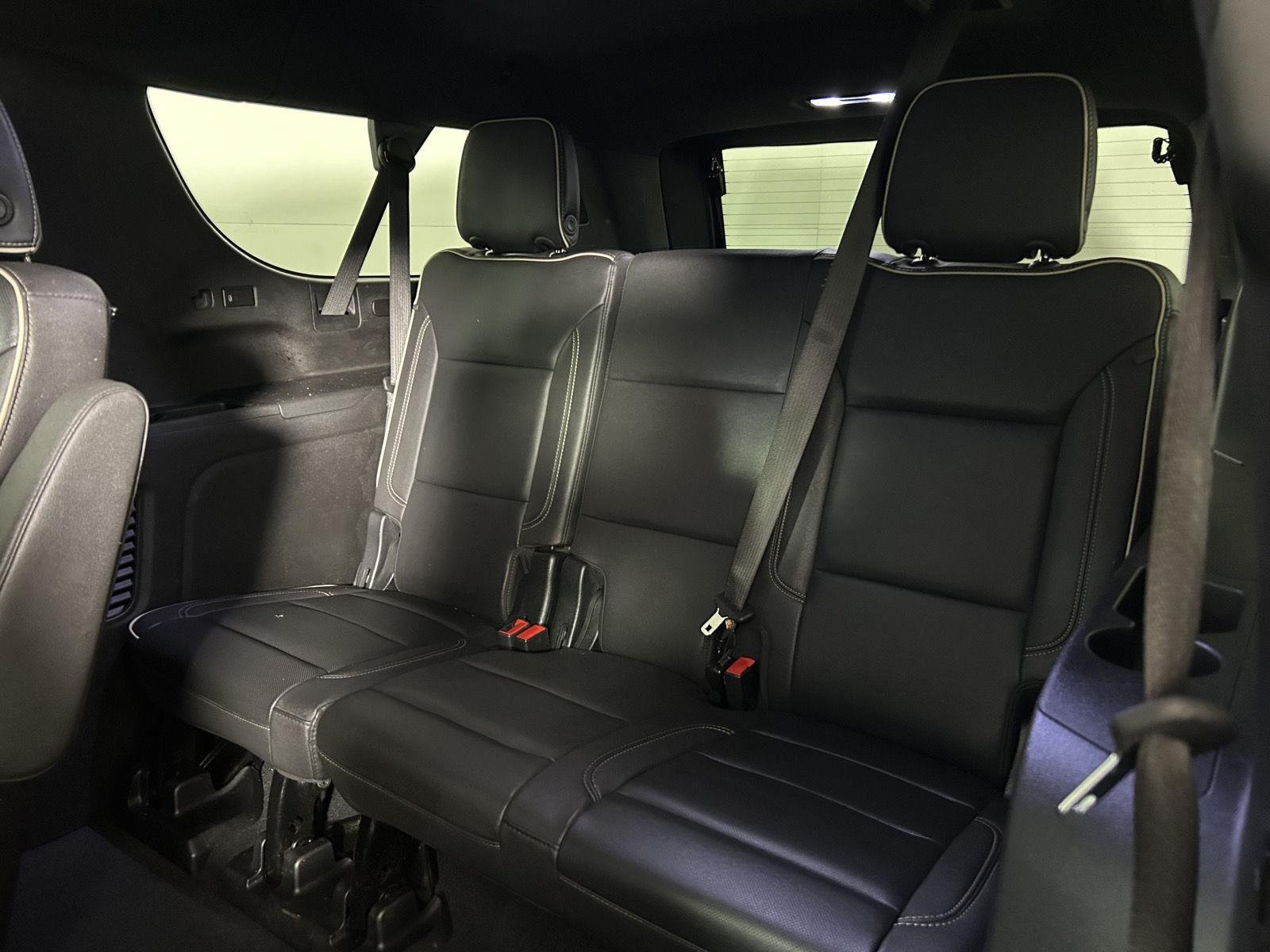 Used 2023 Onyx Black GMC SLT image 18