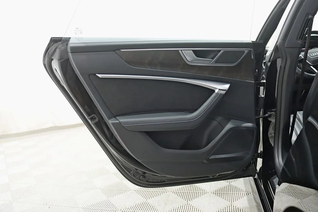 Used 2022 Black Audi 55 Prestige image 40