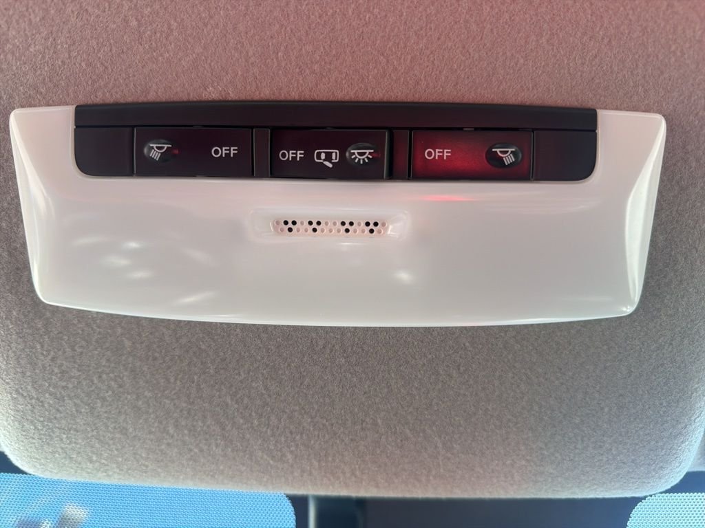 Used 2024 Electric Blue Metallic Nissan 1.6 SR image 39