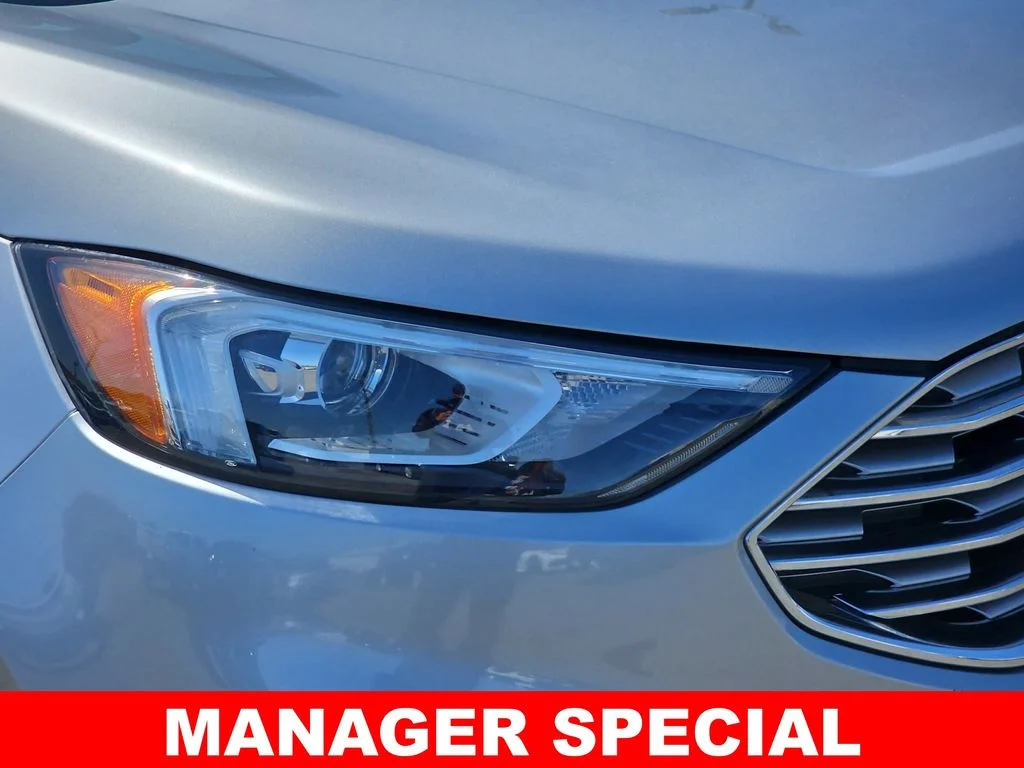 Used 2022 Silver Ford Titanium image 34