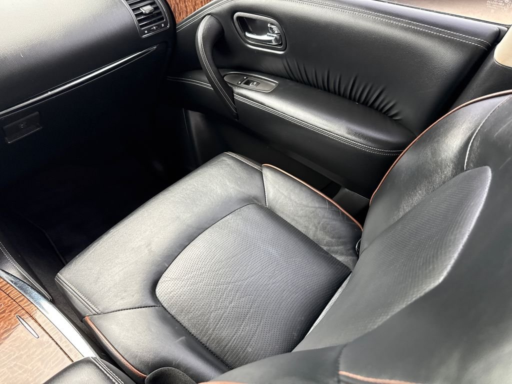Used 2020 White Nissan Platinum image 16