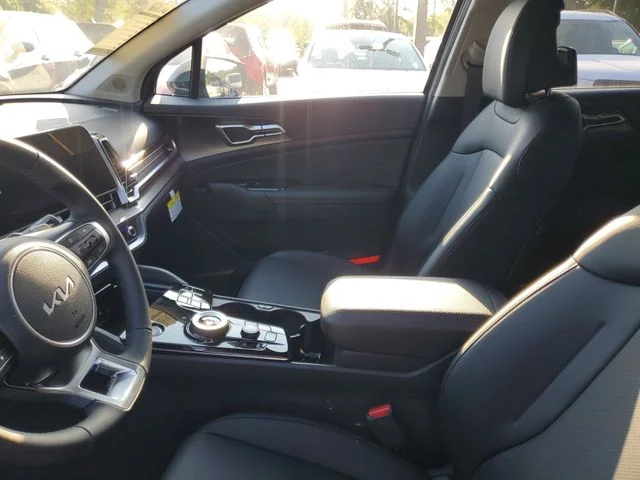 New 2025 Gravity Gray Kia EX image 8