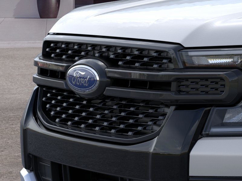 New 2024 Iconic Silver Metallic Ford XLT image 17