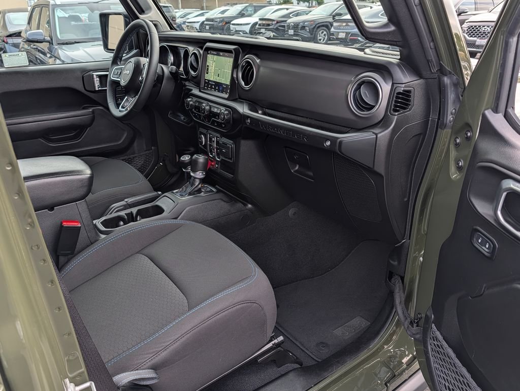 2023 Jeep Wrangler 4xe Rubicon 4XE - Photo 9