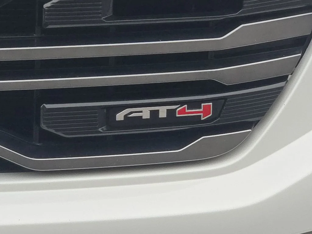 2024 GMC Sierra 1500 AT4 - Photo 20