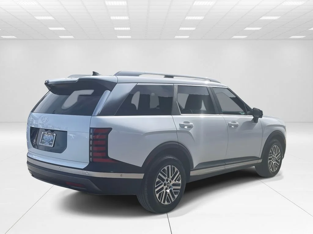 New 2026 White Hyundai SEL Premium image 6