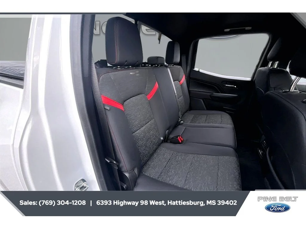Used 2024 Summit White Chevrolet 4WD Z71 image 21
