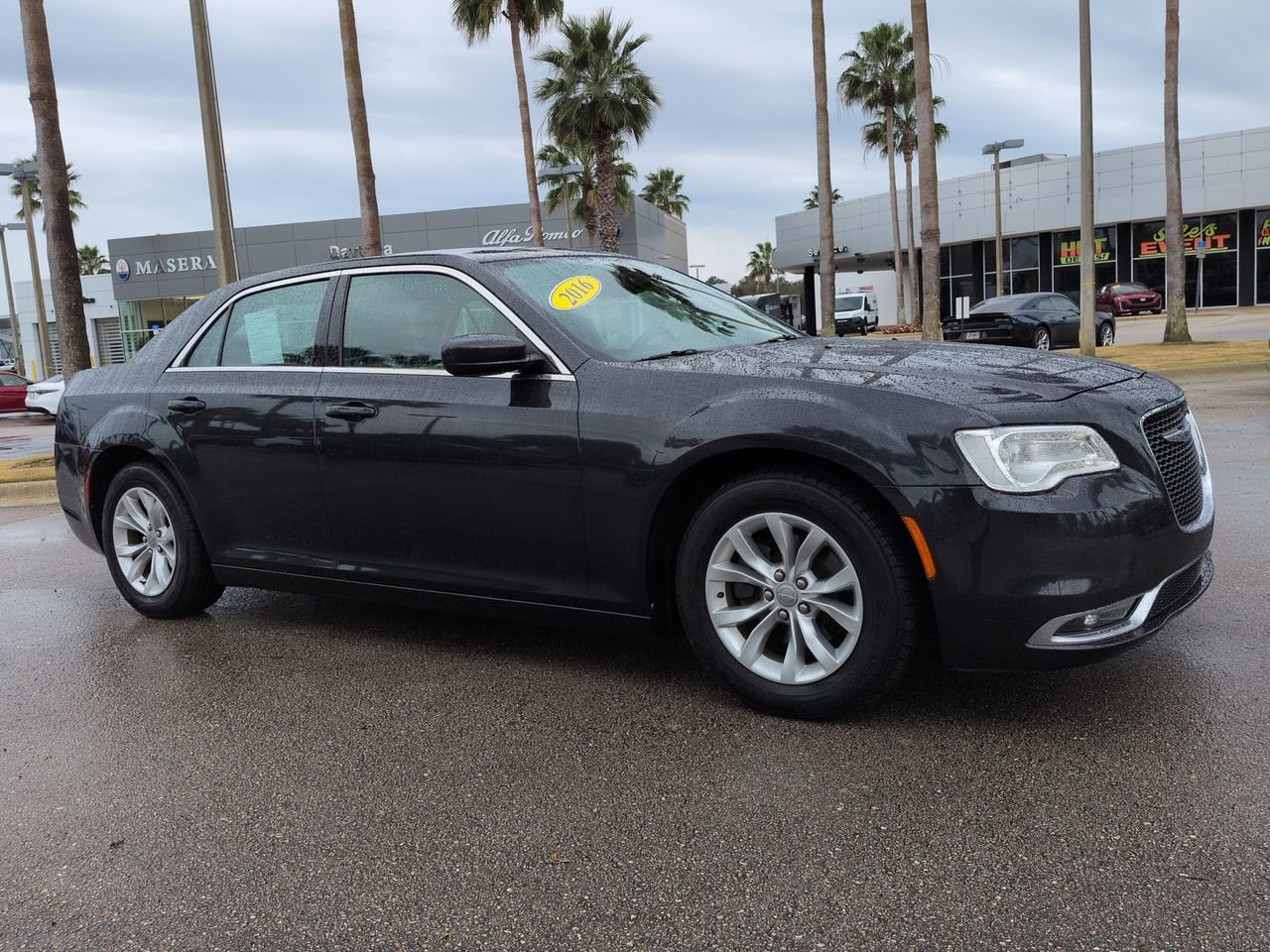 2016 Chrysler 300 Limited