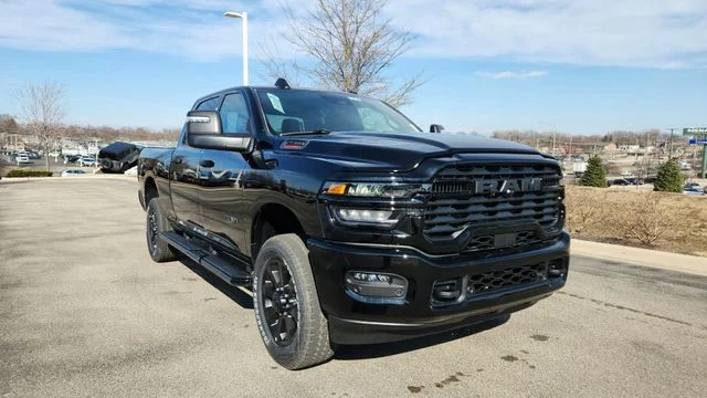 New 2026 Diamond Black Crystal Pearl-Coat Exterior Paint RAM Big Horn image 16