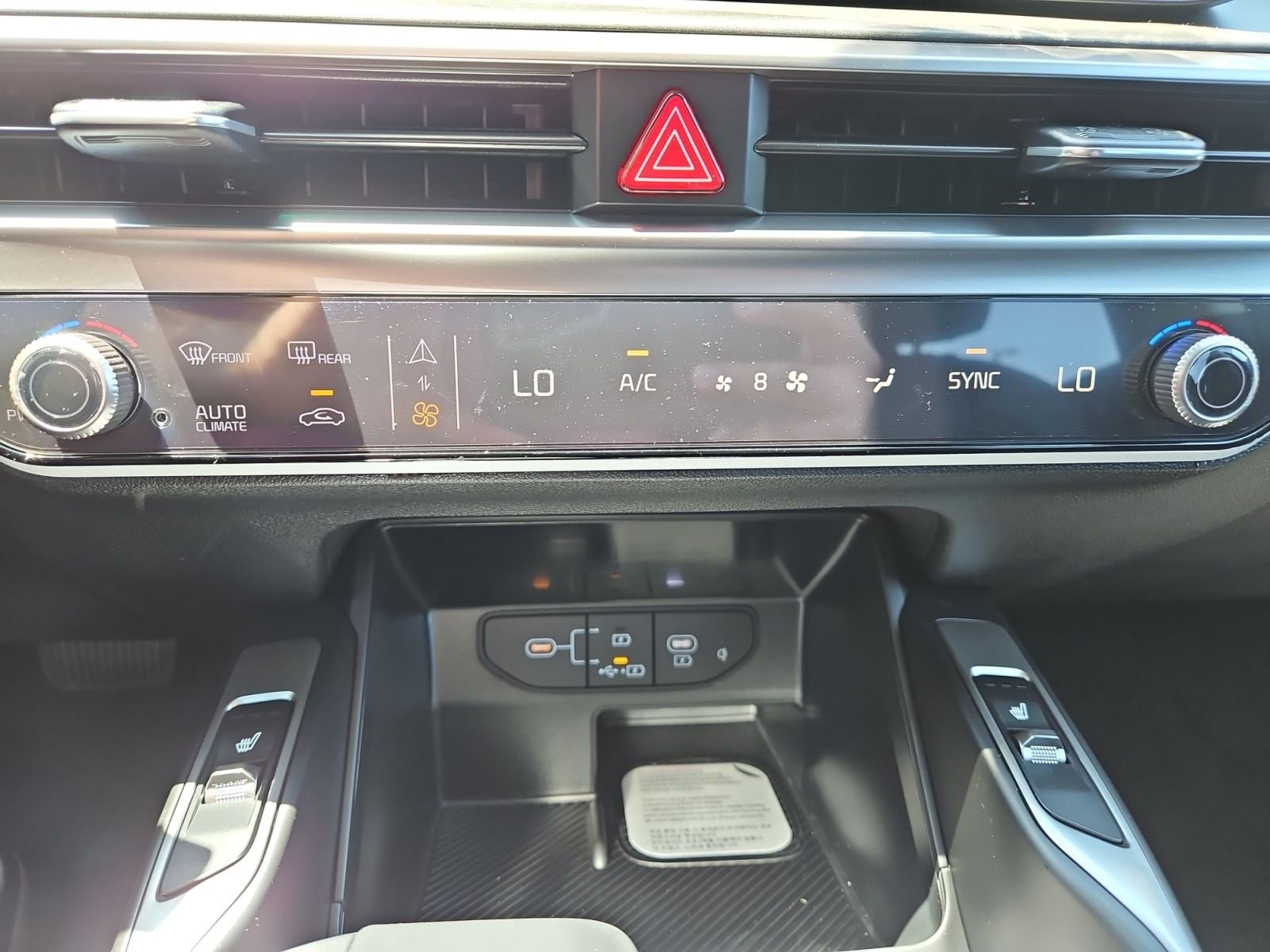 New 2026 Jungle Green Kia X-Line EX AWD image 28