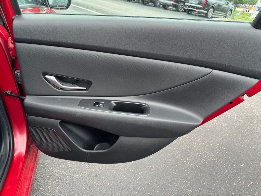Used 2023 Scarlet Red Hyundai SEL image 25