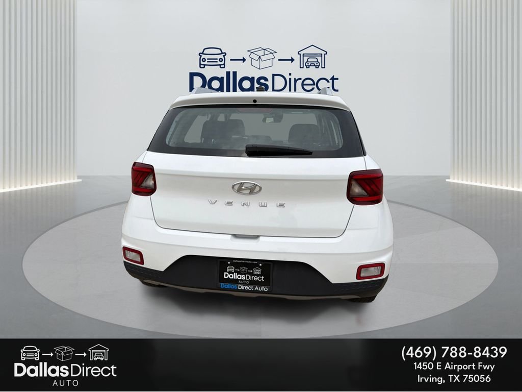 Used 2024 Lunar White Hyundai SEL image 7