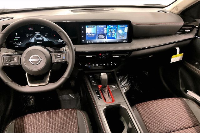 New 2026 Aspen White with Black Roof Nissan SR image 8
