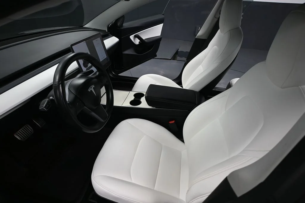 Used 2018 Black Tesla Long Range image 20