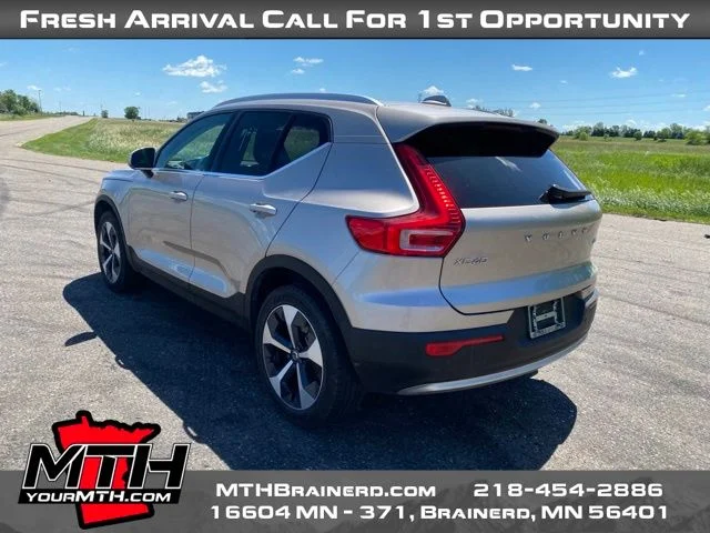 2024 Volvo XC40 Plus - Photo 6
