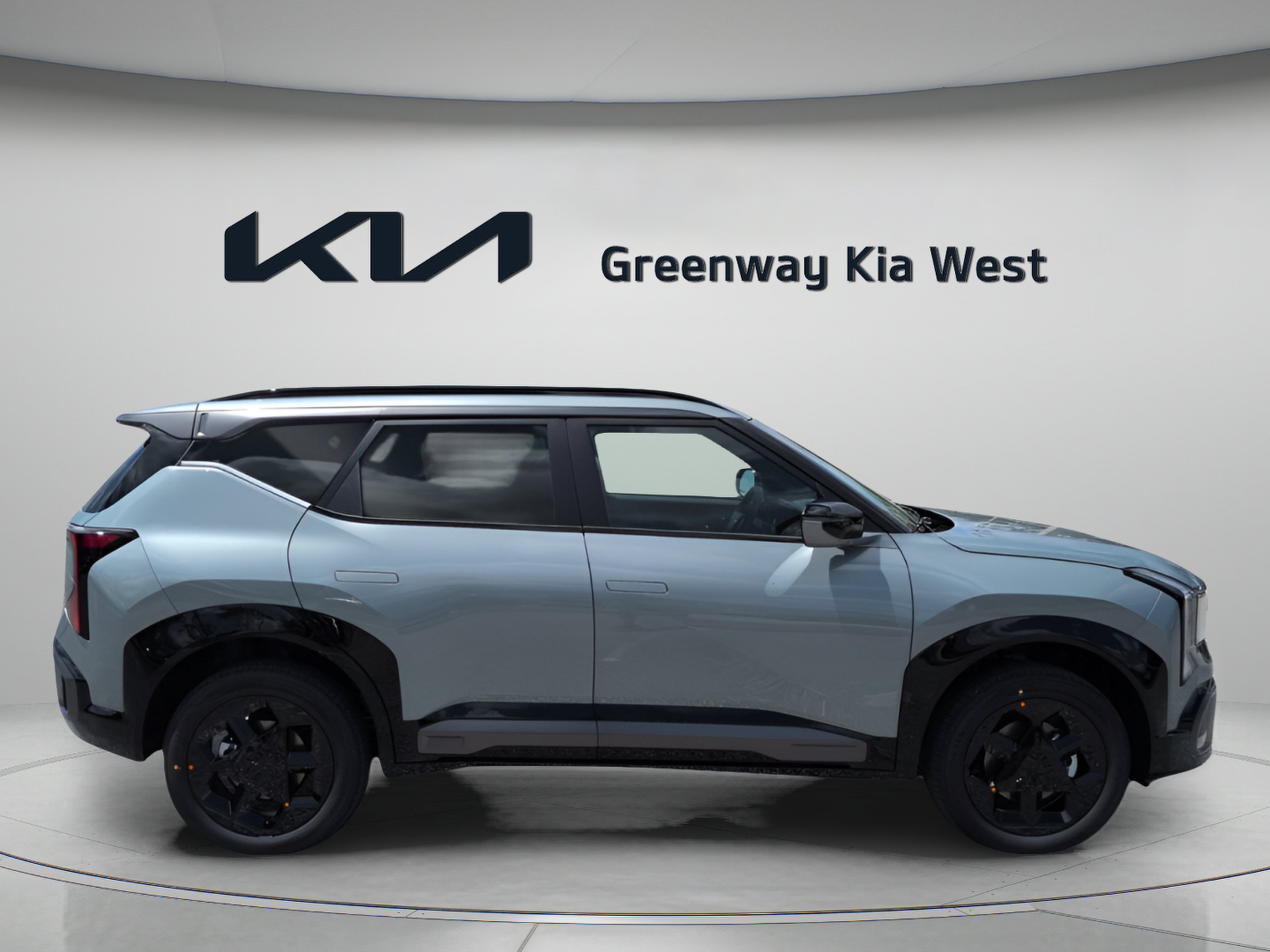 New 2027 Iceberg Green Kia X-Line S image 8
