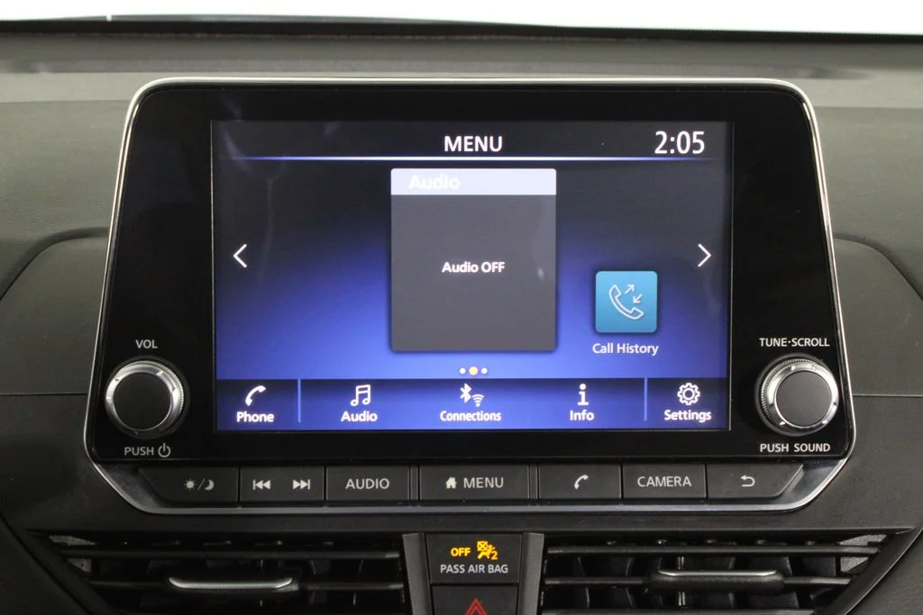 2025 Nissan Altima S - Photo 9