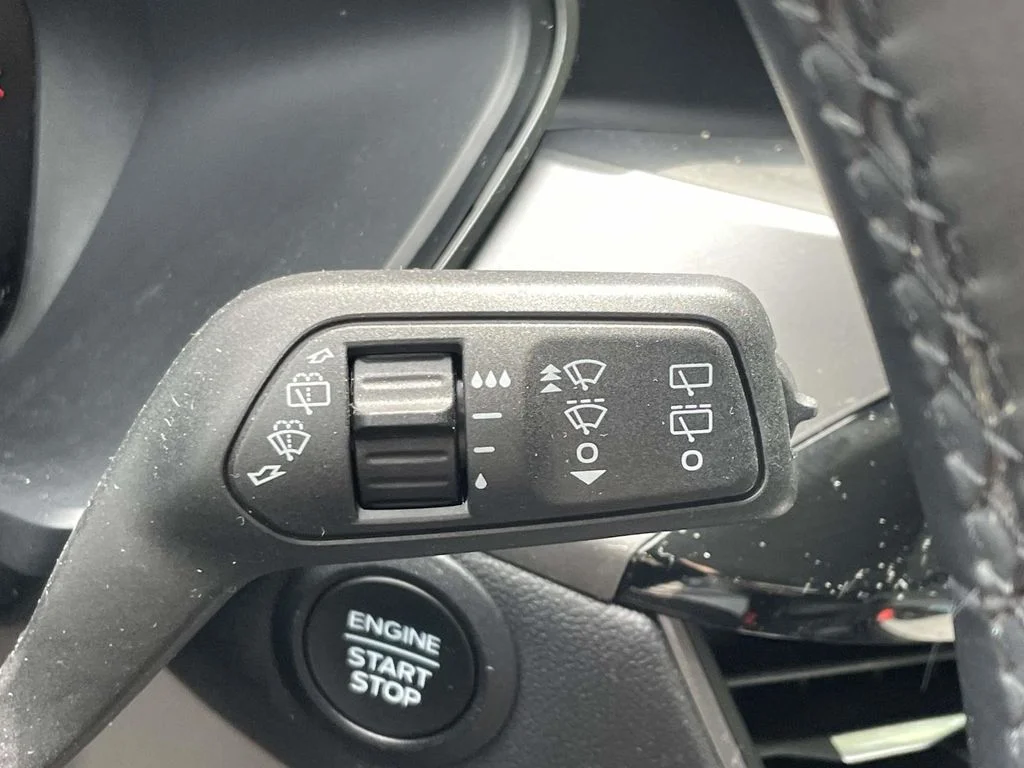 Used 2023 Blue Ford Active image 23