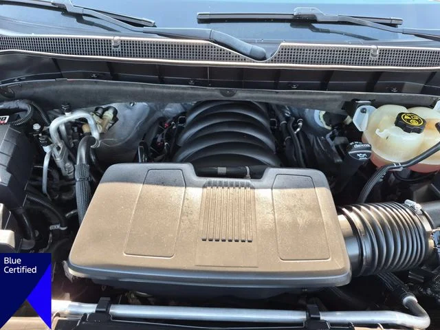Used 2022 White Chevrolet Z71 image 39