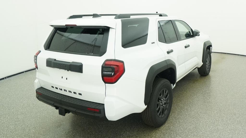 New 2026 Ice Cap Toyota SR5 image 4
