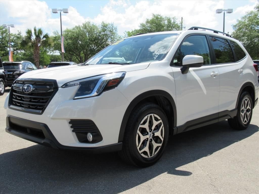 Used 2022 White Subaru Premium image 3