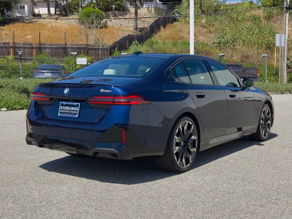 New 2026 Tanzanite Blue II Metallic BMW 530i image 19