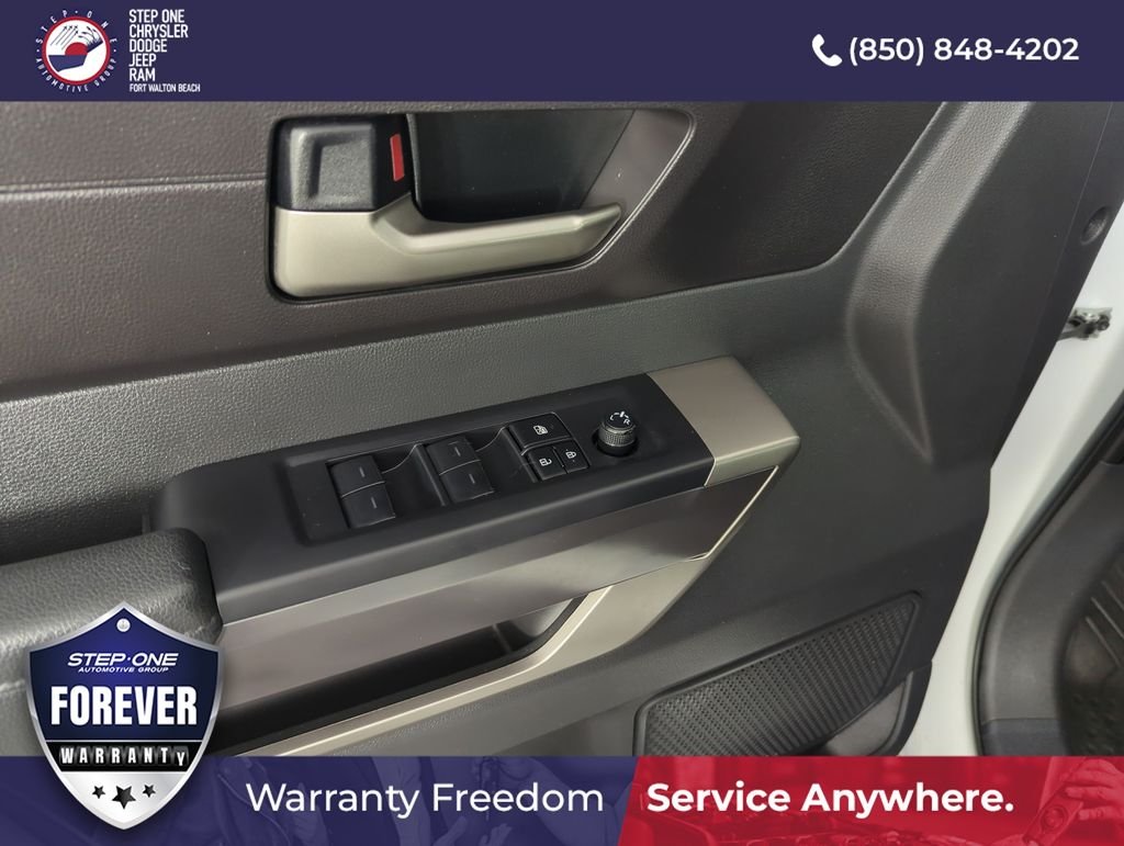 Used 2025 White Toyota SR5 image 18
