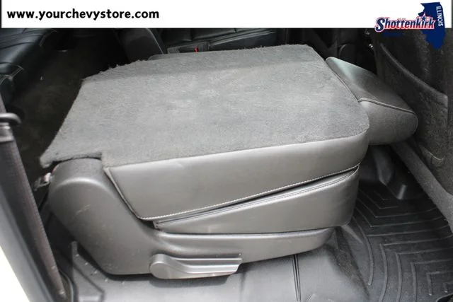 Used 2015 White Chevrolet LT image 18