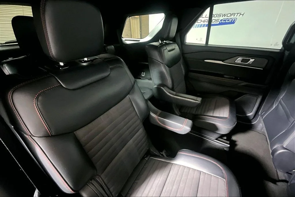 Certified Used 2025 Black Metallic Ford ST-Line image 22