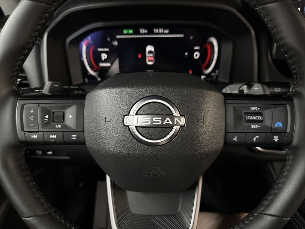 Certified Used 2025 Gun Metallic Nissan Platinum image 22
