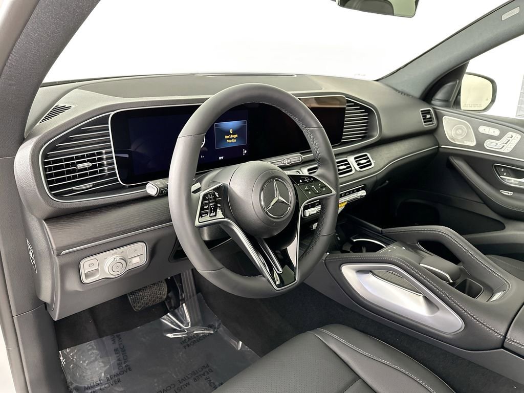 New 2026 MANUFAKTUR Moonlight White Magno Mercedes-Benz GLE 450 image 43