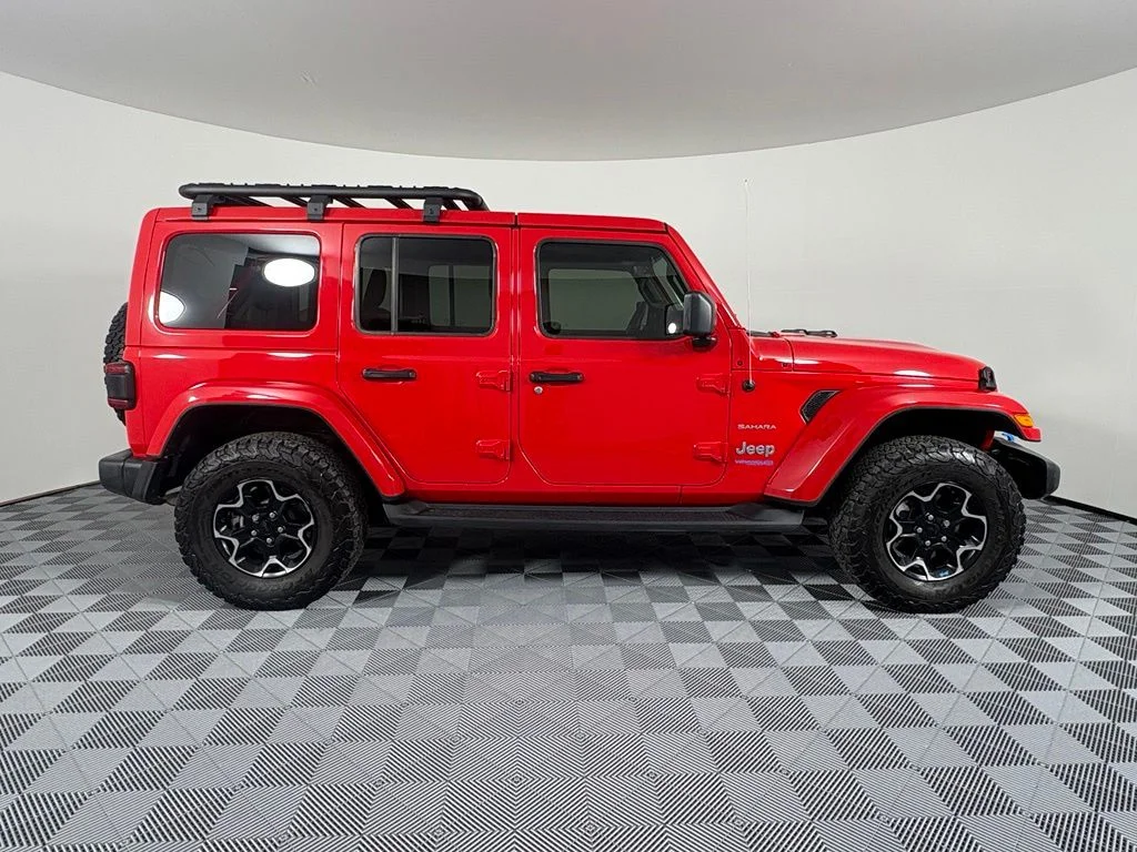 Used 2022 Firecracker Red Clearcoat Jeep Unlimited Sahara 4xe image 7