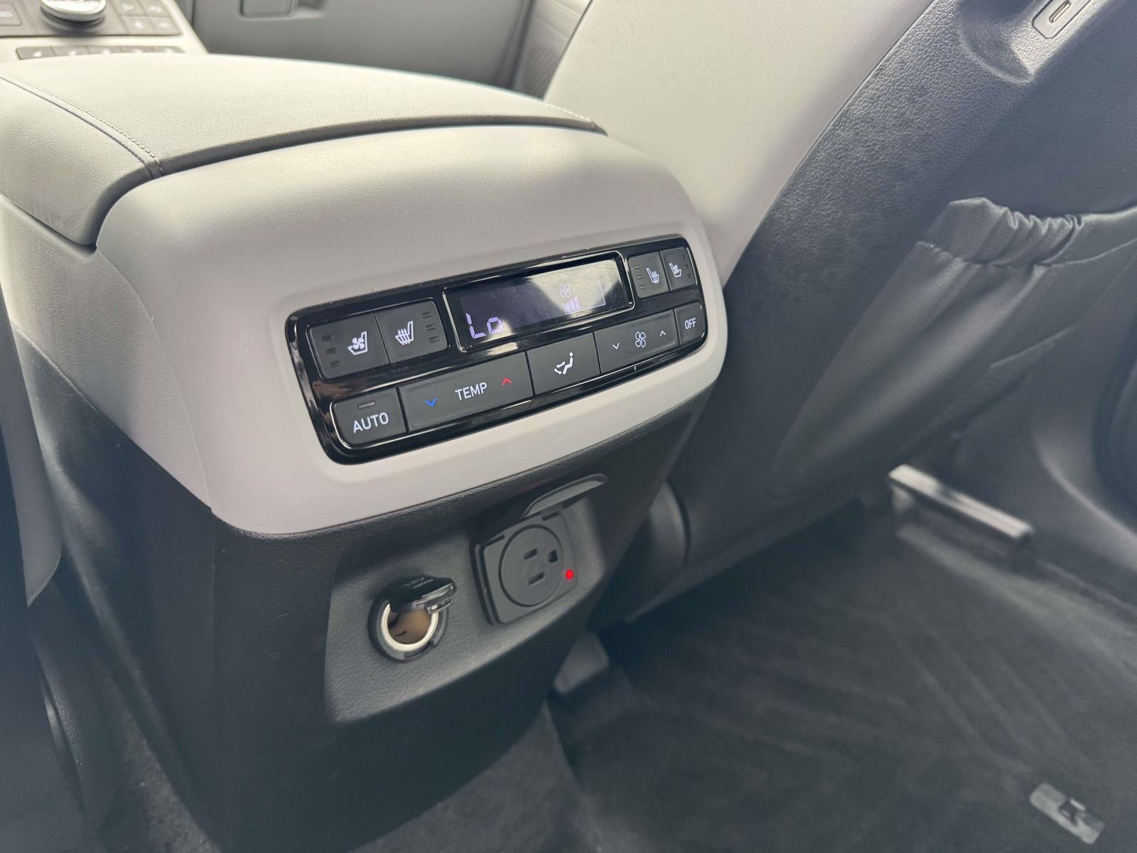 Certified Used 2024 White Hyundai SEL image 11