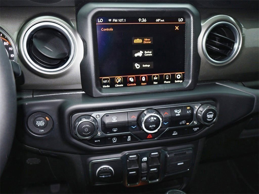 2023 Jeep Wrangler 4-Door Sahara - Photo 22