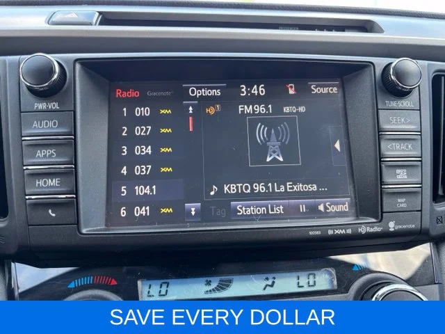 Used 2018 Red Toyota Adventure image 10