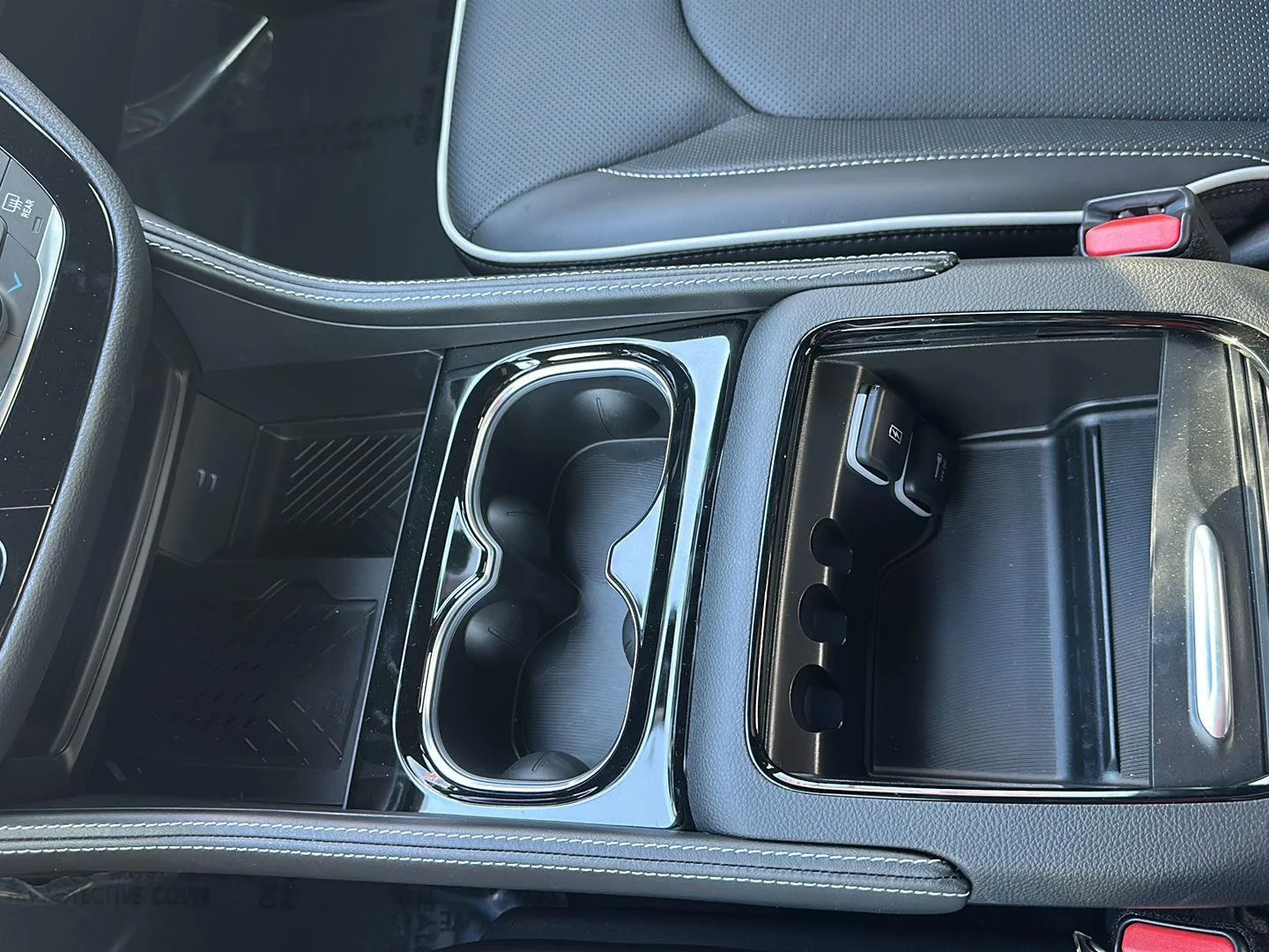2026 Chrysler Pacifica Limited - Photo 25
