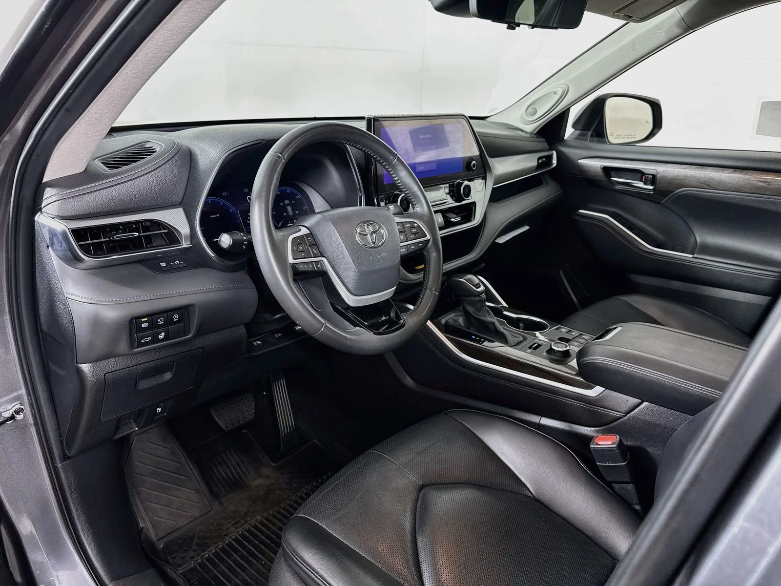 Certified Used 2024 Gray Toyota Platinum image 9