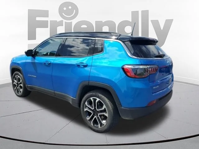 Used 2022 Blue Jeep Limited image 3