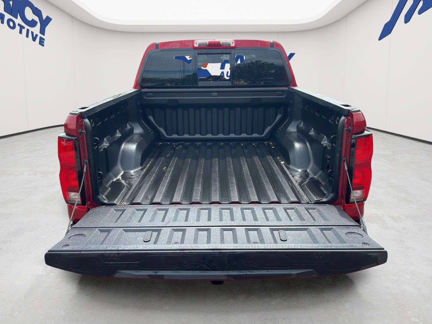 Used 2025 Radiant Red Tintcoat Chevrolet 4WD Z71 image 10
